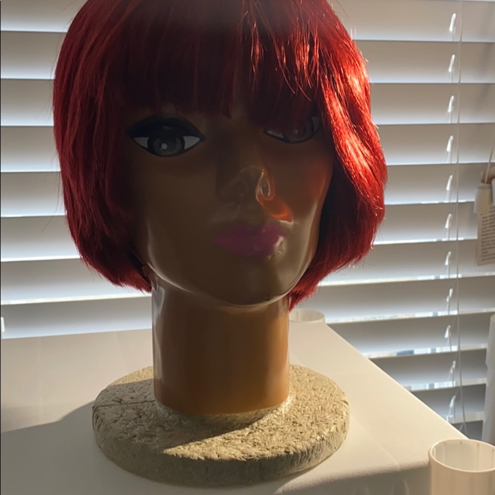 Red bob wig